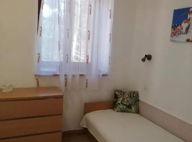 Udvari-ház Semesterbostad *