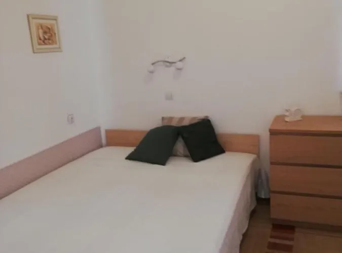 Semesterbostad Udvari-ház